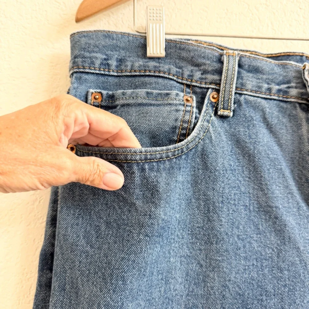 Levis measurements length